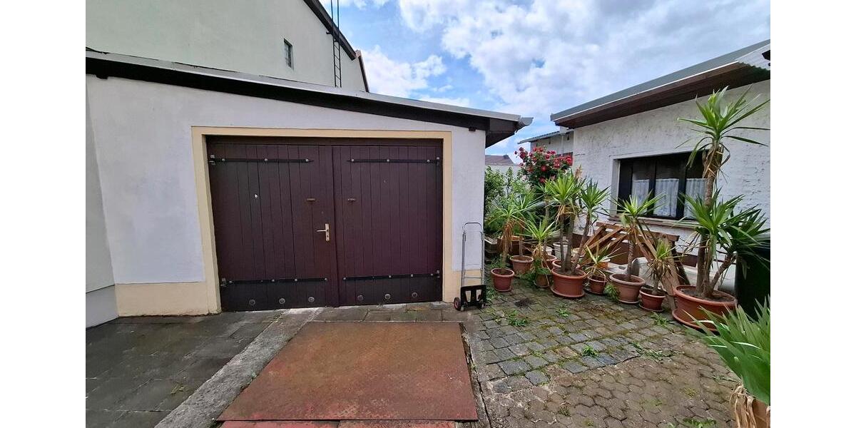Einfamilienhaus Buttstädt - 6 Zimmer, 100 m&sup2;, 150.000&euro; | Angebot:26962387