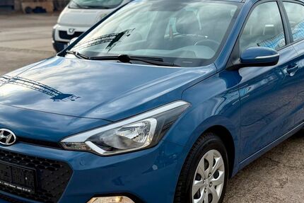 Hyundai i20 57.688 km 9.890 &euro; Weimar 99427