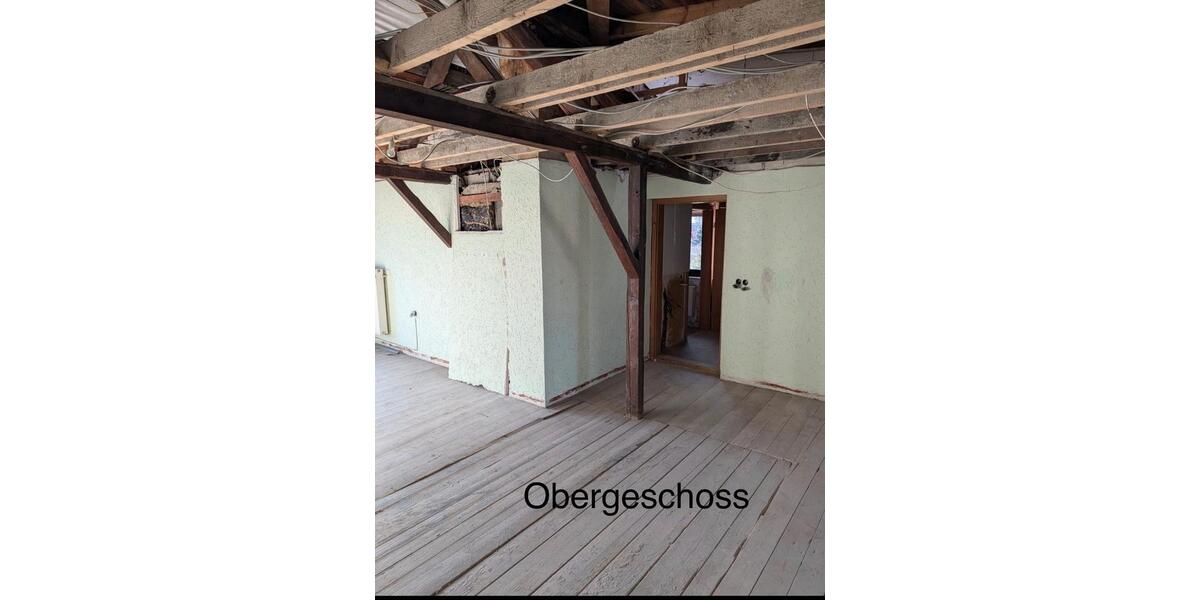Einfamilienhaus Erfurt Stotternheim - 8 Zimmer, 160 m&sup2;, 490.000&euro; | Angebot:26464651
