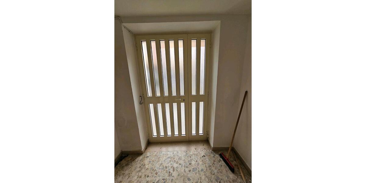 Etagenwohnung Rudolstadt - 4.5 Zimmer, 80 m&sup2;, 80.000&euro; | Angebot:26661431