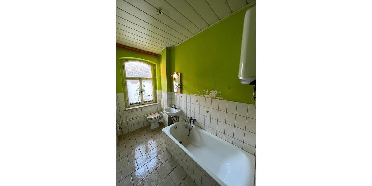 Mehrfamilienhaus, Wohnhaus Dornburg-Camburg Camburg - 72.000&euro; | Angebot:25646489