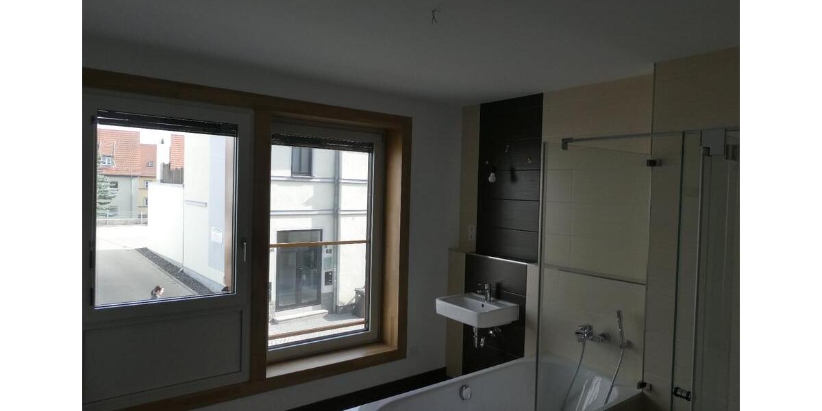 Etagenwohnung Weimar - 3.5 Zimmer, 100 m&sup2;, 1.400&euro; | Angebot:25636094