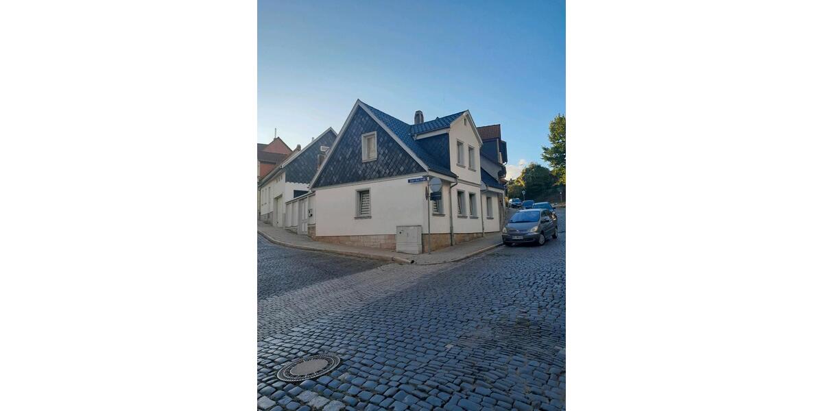 Reihenhaus Apolda - 10 Zimmer, 180 m&sup2;, 210.000&euro; | Angebot:24295357