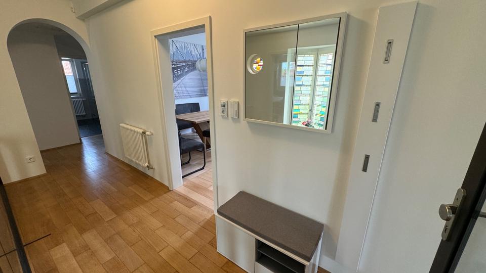Etagenwohnung Weimar Ehringsdorf - 3.5 Zimmer, 130 m&sup2;, 1.700&euro; | Angebot:22011498