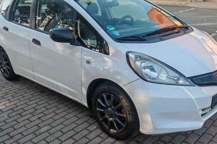 Honda Jazz 176.000 km 2.490 &euro; Umpferstedt 99441