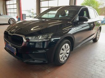 Skoda Fabia 21.872 km 13.490 &euro; Weimar 99425