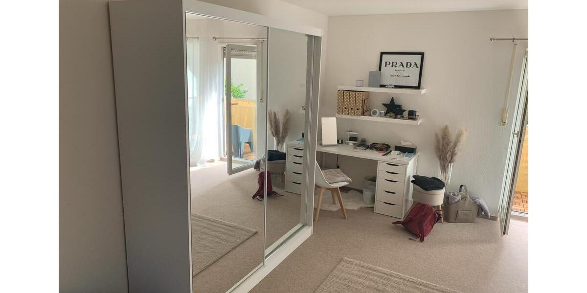 Etagenwohnung Jena - 1 Zimmer, 33 m&sup2;, 450&euro; | Angebot:25789901