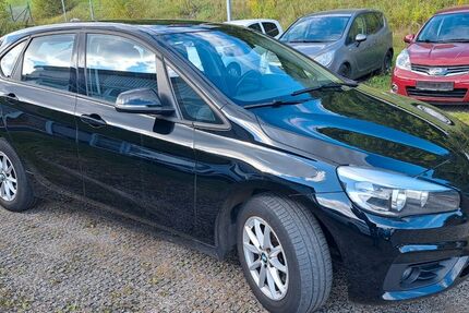 BMW 218 163.000 km 7.950 &euro; Uhlstädt-Kirchhasel 07407