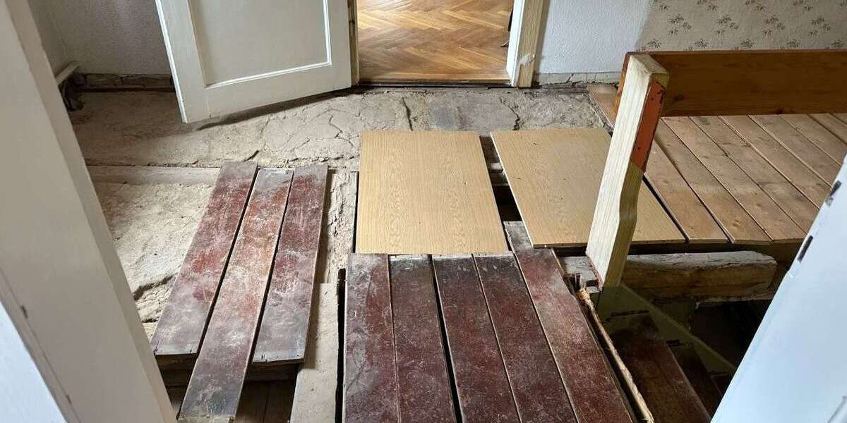 Geräumiges 1-2 Fam-Haus zum wohnen und ausbauen - Einfamilienhaus Hammerstedt | Angebot:27284543