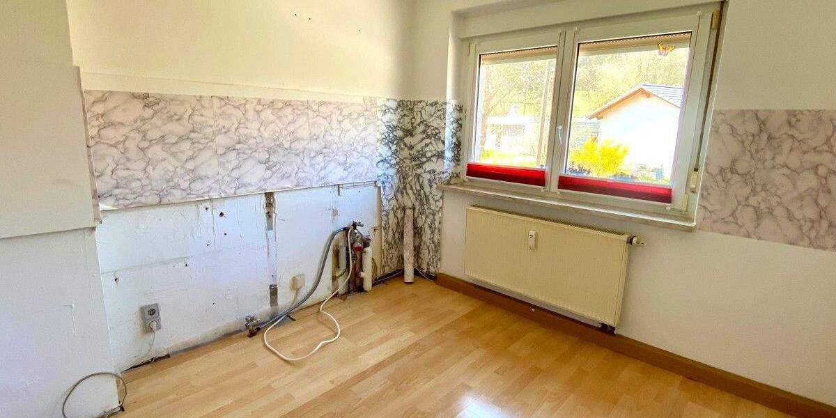 Mehrfamilienhaus, Wohnhaus Stadtilm Ehrenstein - 120.000&euro; | Angebot:25676530