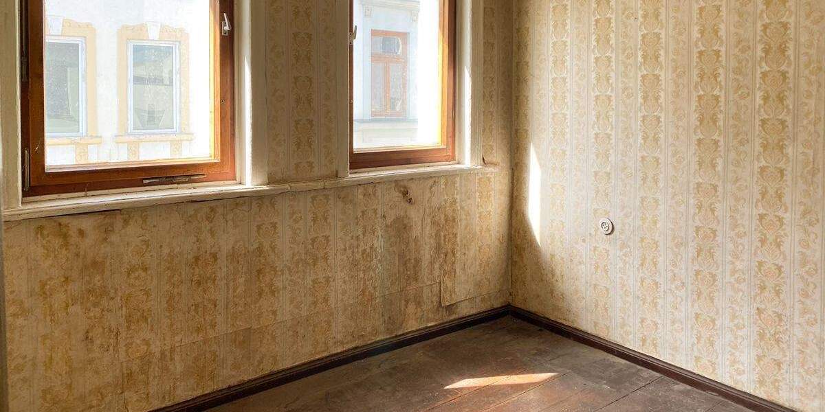 Einfamilienhaus Apolda - 6 Zimmer, 135 m&sup2;, 109.000&euro; | Angebot:25727016