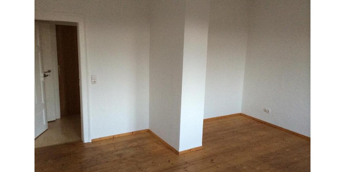 Etagenwohnung Weimar - 2 Zimmer, 66 m&sup2;, 890&euro; | Angebot:26384241