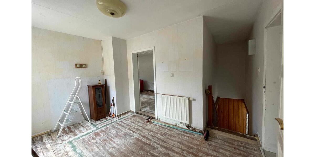 Einfamilienhaus Dornburg-Camburg Camburg - 6 Zimmer, 160 m&sup2;, 150.000&euro; | Angebot:26701881
