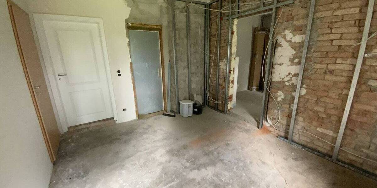 Einfamilienhaus Niedertrebra Escherode - 7 Zimmer, 126 m&sup2;, 98.000&euro; | Angebot:25771822