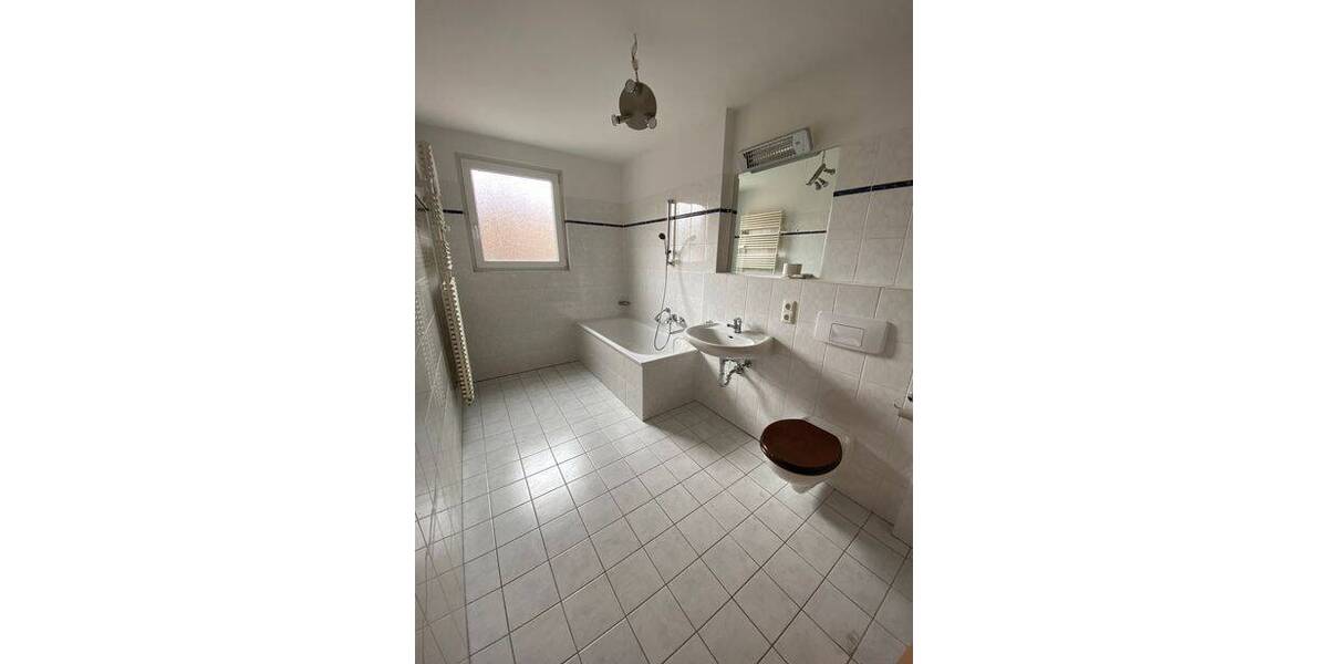 Etagenwohnung Erfurt Daberstedt - 2 Zimmer, 66 m&sup2;, 833&euro; | Angebot:26205518