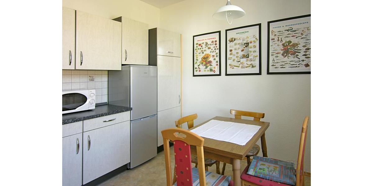 (EF0425_Y) Erfurt: Löbervorstadt, möbliertes Zimmer mit eigenem WCDusche, 1. Obergeschoss, an Wochenendheimfahrer - Zimmer Erfurt Löbervorstadt | Angebot:26972280