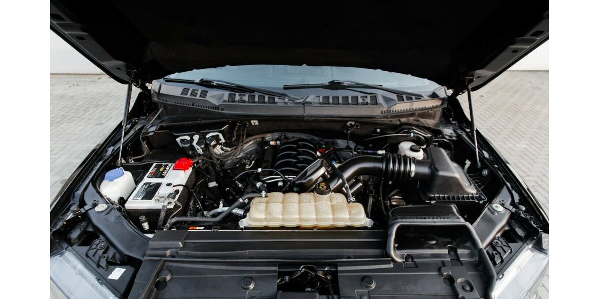 Ford F 150 5.0l V8 Lariat 4x4 53.000 km 49.990 &euro; Rudolstadt 07407