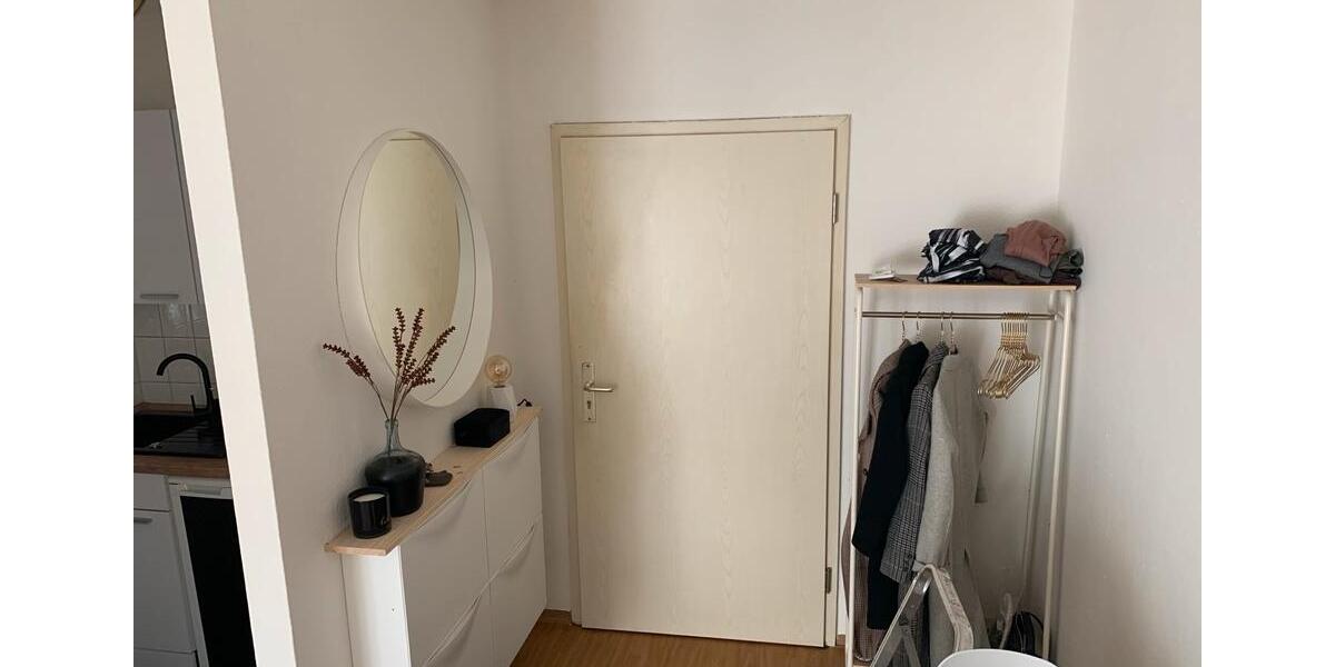 Etagenwohnung Jena - 1 Zimmer, 33 m&sup2;, 450&euro; | Angebot:25789901