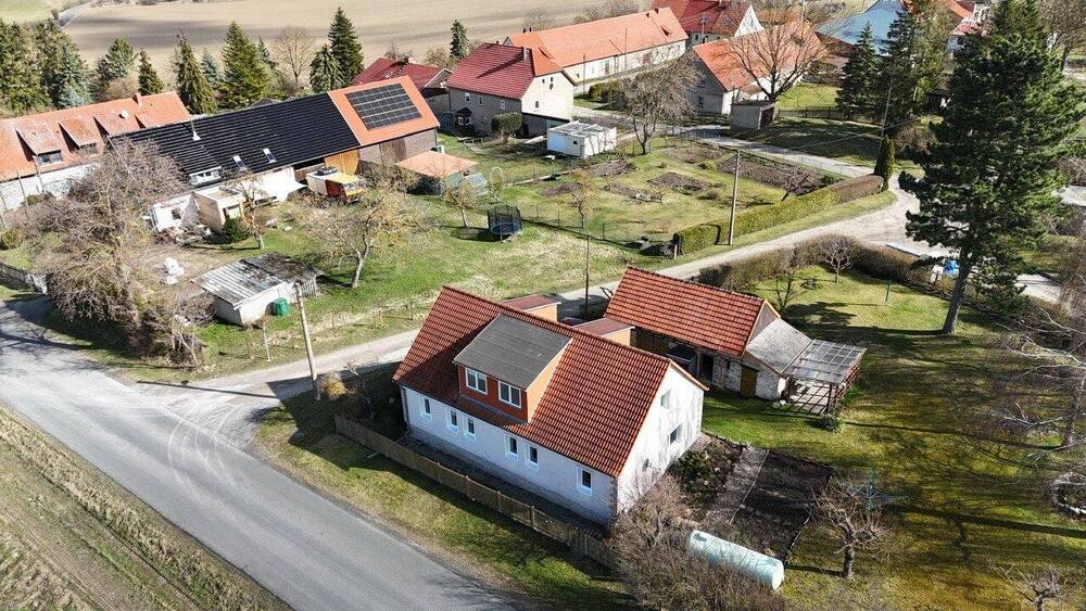 Mehrfamilienhaus, Wohnhaus Bad Berka Kottendorf - 7 Zimmer, 150 m&sup2;, 173.000&euro; | Angebot:26703174