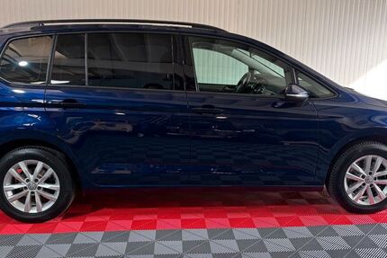 VW Touran 164.400 km 13.900 &euro; Weimar 99423