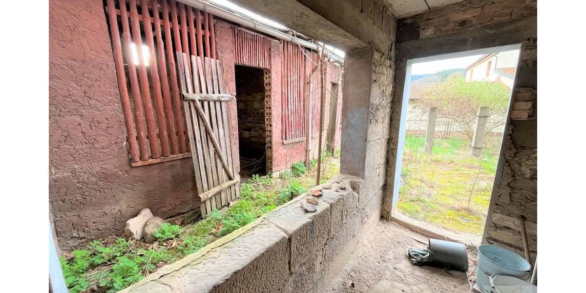 Einfamilienhaus Uhlstädt-Kirchhasel Uhlstädt - 6 Zimmer, 187 m&sup2;, 75.000&euro; | Angebot:25773115