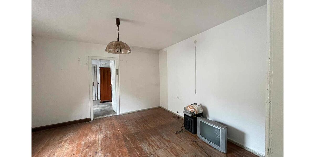 Einfamilienhaus Dornburg-Camburg Camburg - 6 Zimmer, 160 m&sup2;, 150.000&euro; | Angebot:26701881