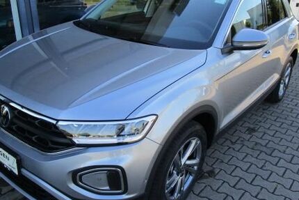 VW T-Roc 4.966 km 30.950 &euro; Buttstädt 99628