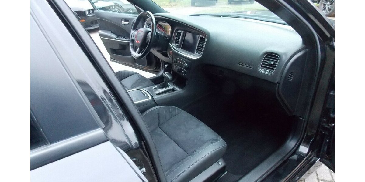 Dodge Charger 5,7 Hemi 