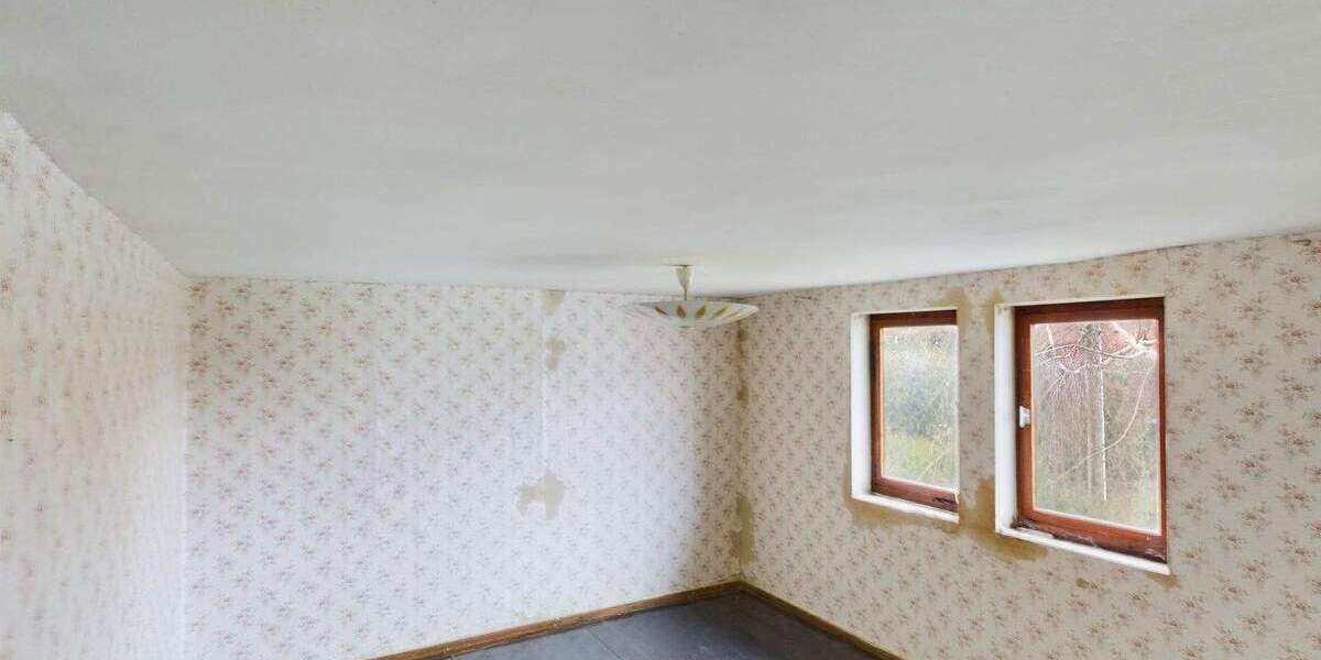 Einfamilienhaus Am Ettersberg Vippachedelhausen - 8 Zimmer, 160 m&sup2;, 75.000&euro; | Angebot:25679315