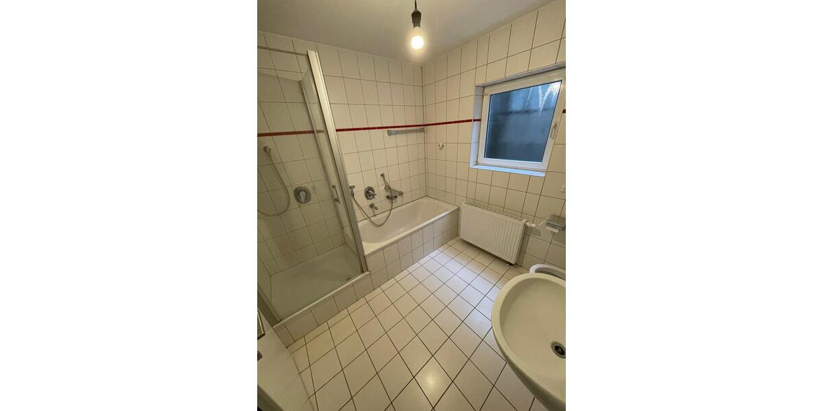 Erdgeschoßwohnung Kranichfeld - 2 Zimmer, 73 m&sup2;, 650&euro; | Angebot:26634623