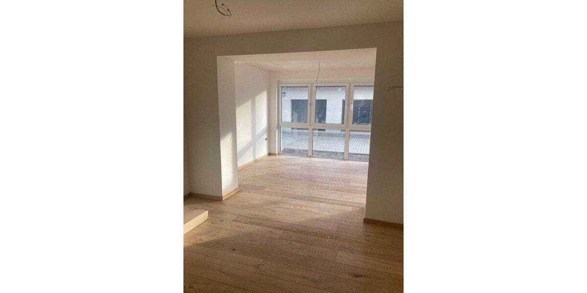 Etagenwohnung Jena Löbstedt - 3 Zimmer, 93 m&sup2;, 399.000&euro; | Angebot:25770519