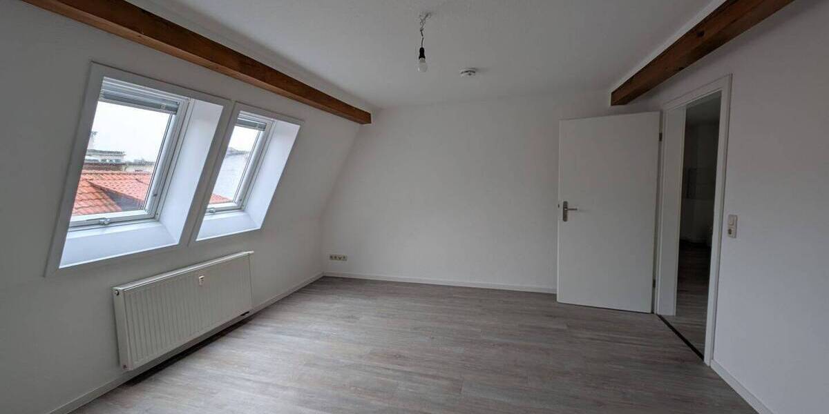 Etagenwohnung Jena West - 2 Zimmer, 64 m&sup2;, 608&euro; | Angebot:26161200