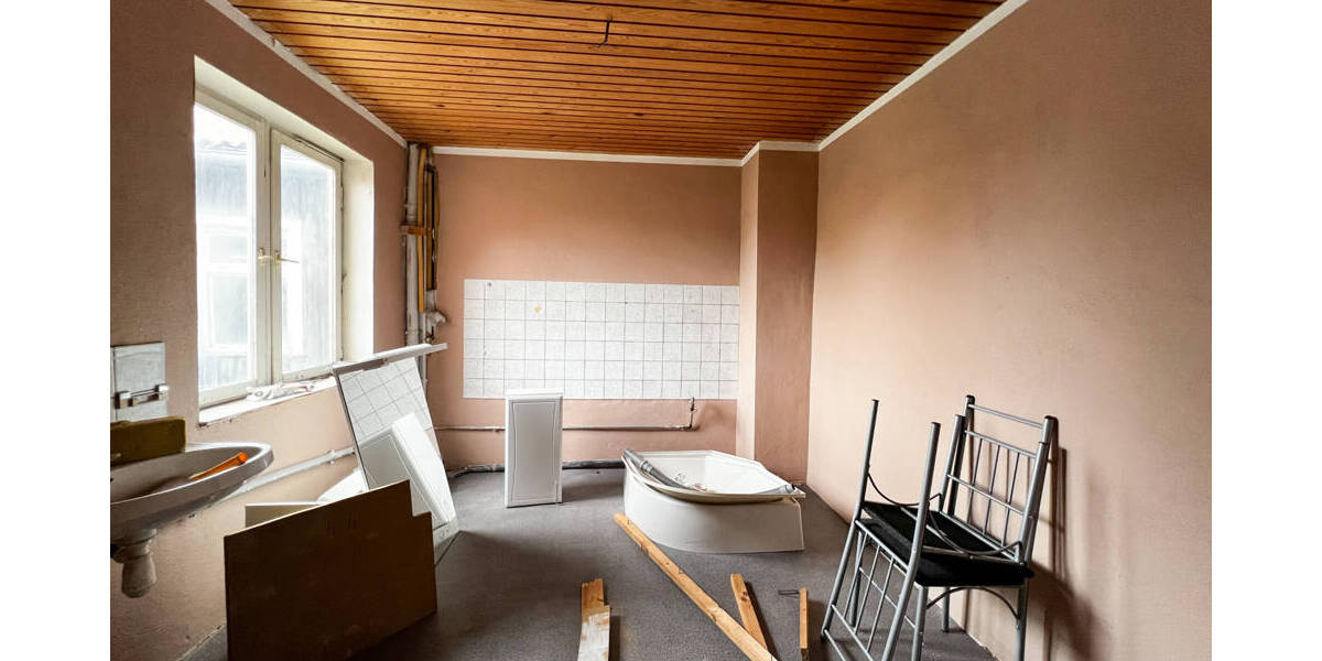 Mehrfamilienhaus, Wohnhaus Buttstädt - 1 Zimmer, 200 m&sup2;, 85.000&euro; | Angebot:25663485