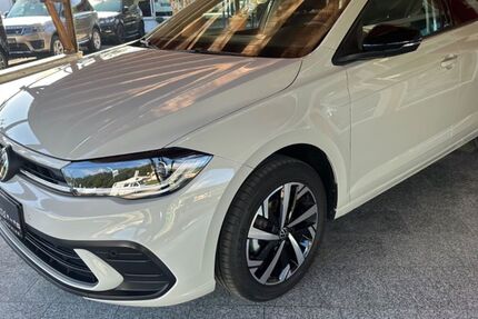 VW Polo 1.990 km 20.990 &euro; Rudolstadt 07407