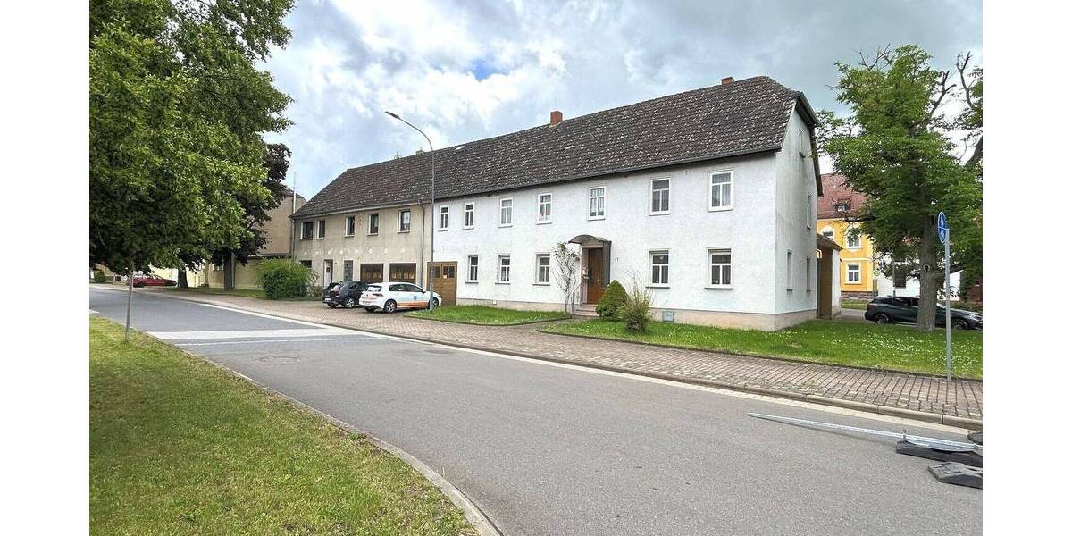 Einfamilienhaus Guthmannshausen Guthmannshausen - 8 Zimmer, 213 m&sup2;, 140.000&euro; | Angebot:25745772