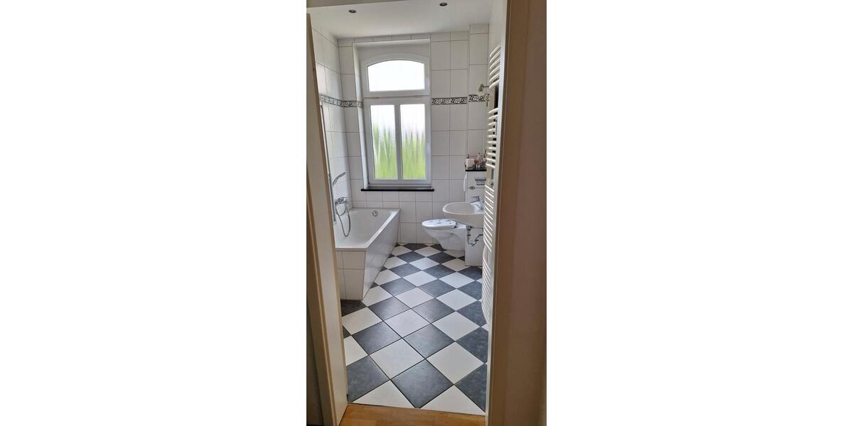 Erdgeschoßwohnung Erfurt Daberstedt - 1 Zimmer, 62 m&sup2;, 620&euro; | Angebot:26689672