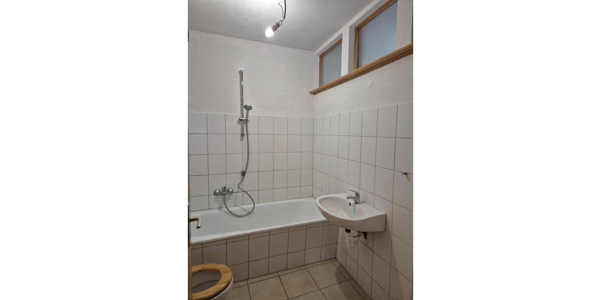 Erdgeschoßwohnung Jena Kernberge - 3 Zimmer, 64 m&sup2;, 700&euro; | Angebot:25658464