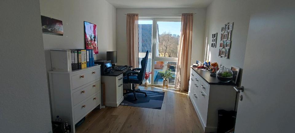 Etagenwohnung Bucha - 3 Zimmer, 90 m&sup2;, 1.500&euro; | Angebot:25543321