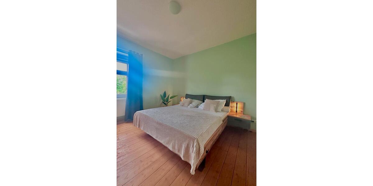 Etagenwohnung Kranichfeld - 5 Zimmer, 123 m&sup2;, 90&euro; | Angebot:20665020