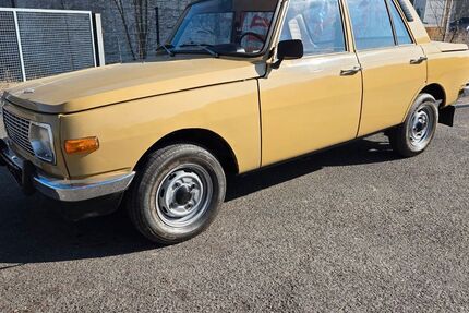 Wartburg 353 55.000 km 7.799 &euro; Blankenhain 99444