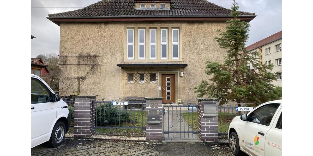 Etagenwohnung Kahla - 5 Zimmer, 124 m&sup2;, 870&euro; | Angebot:17932814