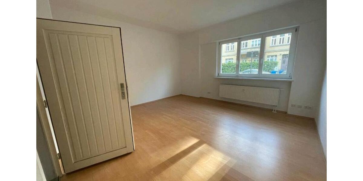 Erdgeschoßwohnung Jena - 5 Zimmer, 110 m&sup2;, 399.000&euro; | Angebot:26633037