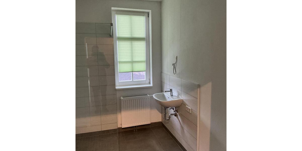 Etagenwohnung Erfurt Melchendorf - 2 Zimmer, 63 m&sup2;, 760&euro; | Angebot:24523914