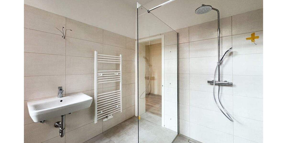 Zimmer Erfurt / Löbervorstadt Löbervorstadt - 3 Zimmer, 120 m&sup2;, 1.480&euro; | Angebot:25795979