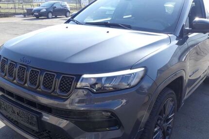 Jeep Compass 58.750 km 23.888 &euro; Rudolstadt 07407