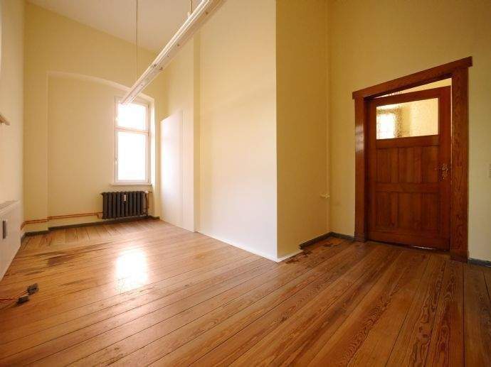 Gewerbeobjekt Weimar Nordvorstadt - 5 Zimmer, 155 m&sup2;, 935&euro; | Angebot:25797699