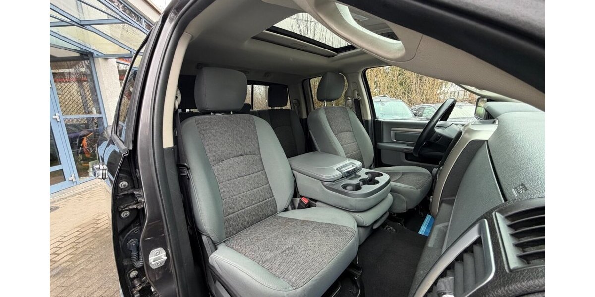 Dodge RAM 1500 5,7 HEMI 4+4 6 Sitzer 142.000 km 17.999 &euro; Rudolstadt 07407