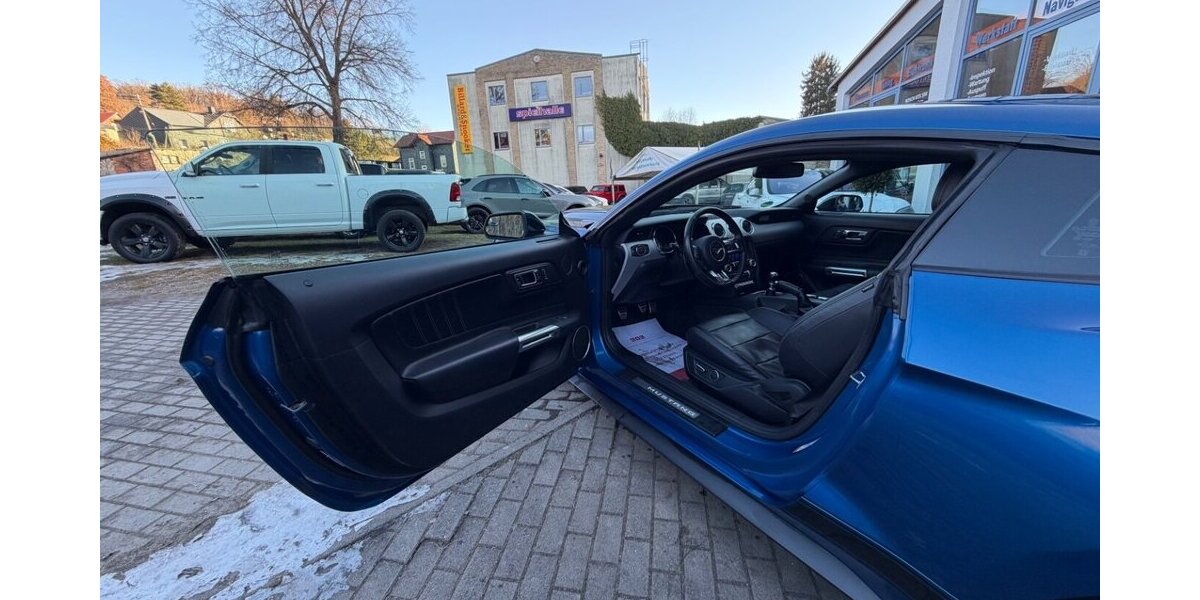 Ford Mustang 5,0 GT 89.000 km 29.990 &euro; Rudolstadt 07407