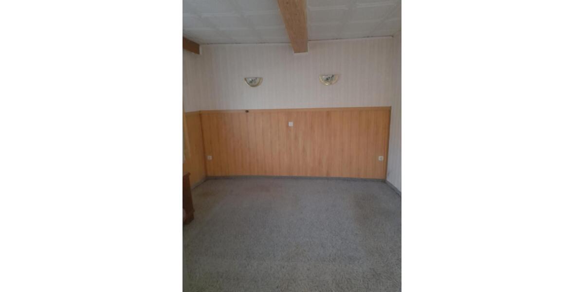 Einfamilienhaus Großrudestedt - 5 Zimmer, 100 m&sup2;, 105.000&euro; | Angebot:22190967