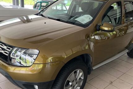 Dacia Duster 143.000 km 9.000 &euro; Dorndorf/Steudnitz 07774